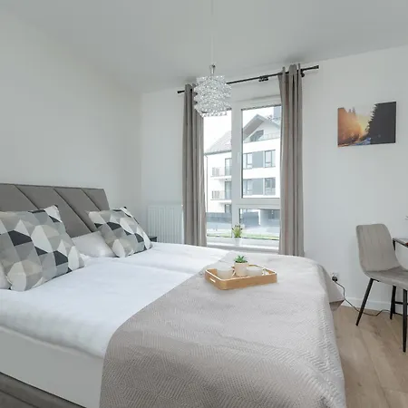 Apartament Z Klimatyzacja I Parkingiem Zbozowa By Renters Prestige Vělička